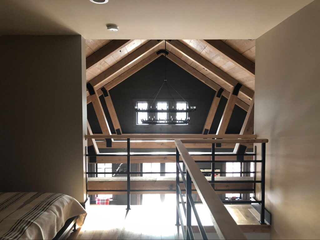 loft area in cabin