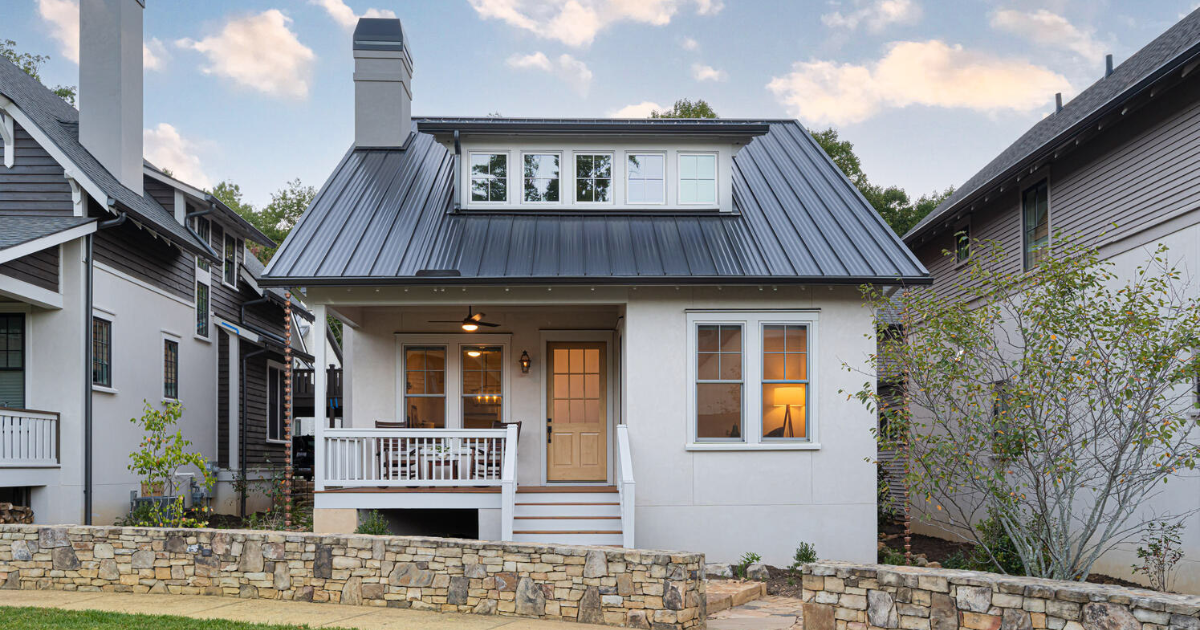 Bungalow cottage style home Saluda River Cottage (19406B) by Allison Ramsey Architects